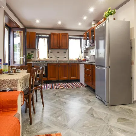 Awesome Apartment In Mascali Apartment *